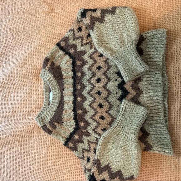 Zara Geometric Knit Sweater - Beige and Black - Picture 4 of 5